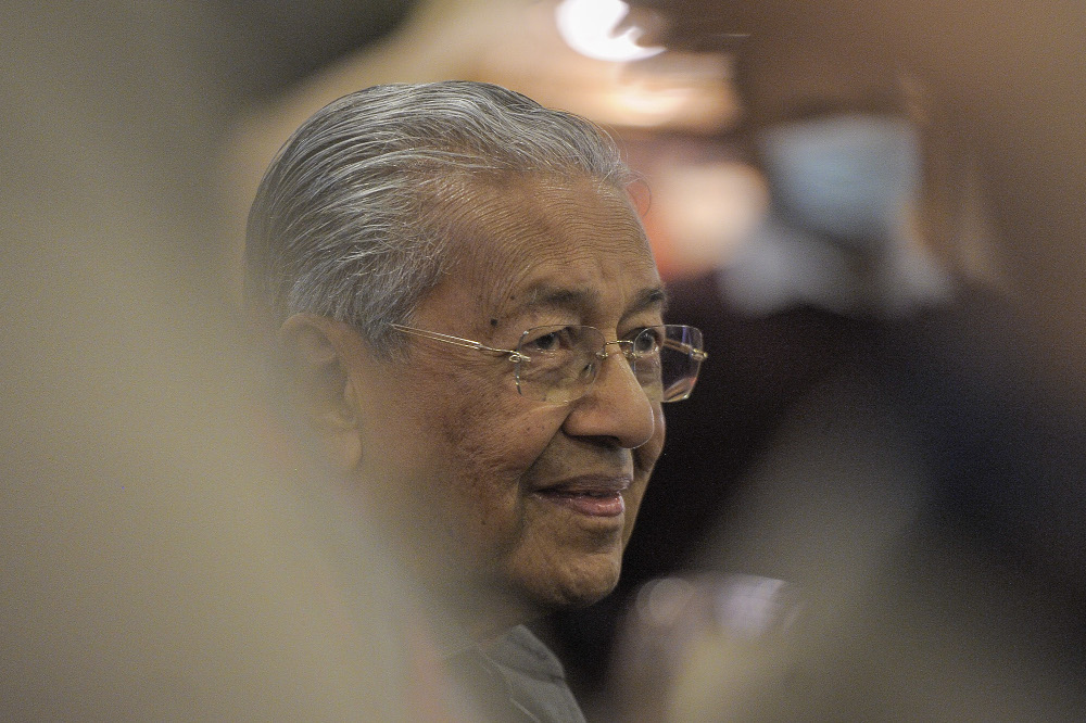 Dr Mahathir memanggil Kerajaan Perikatan sebagai ‘kediktatoran’