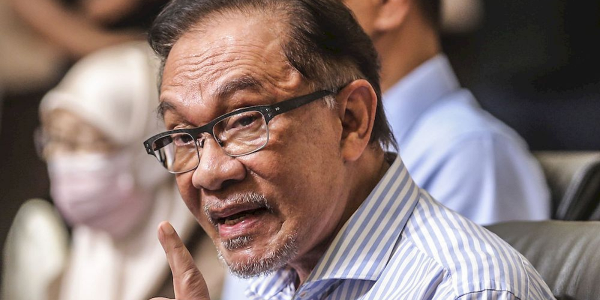 Jelas bahawa Agong mahu Parlimen disambung semula dengan segera, kata Anwar