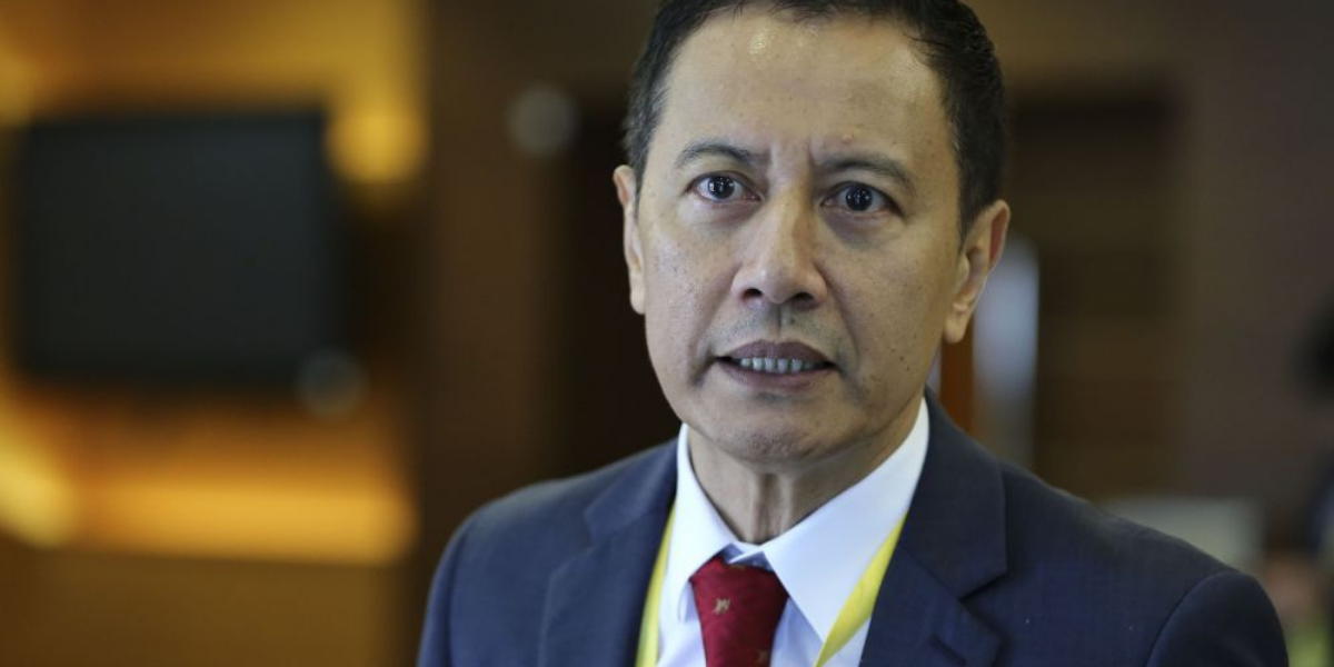Speaker Dewan Rakyat, wakil tiba di Istana Negara untuk hadirin bersama Agong