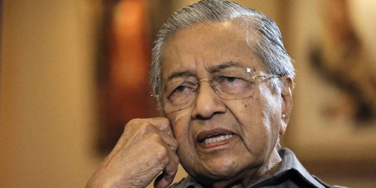 Dr Mahathir mengatakan bukan masa tepat untuk Parlimen mendorong undi keyakinan PM Ismail Sabri