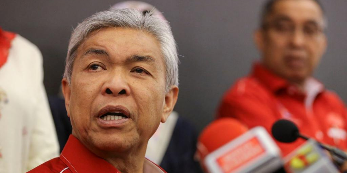 Zahid dan UMNO ingin menandatangani deklarasi untuk menarik sokongan untuk Perikatan