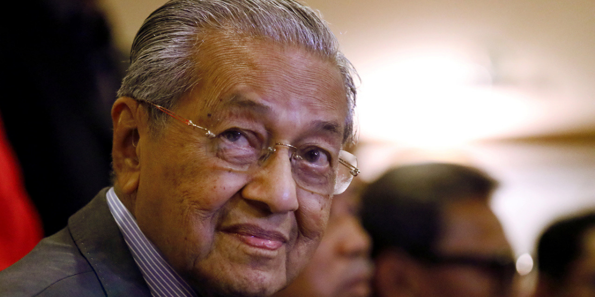 Jangan anggap membentuk pakatan politik pasca pilihan raya sebagai ‘parti-melompat’, kata Mahathir