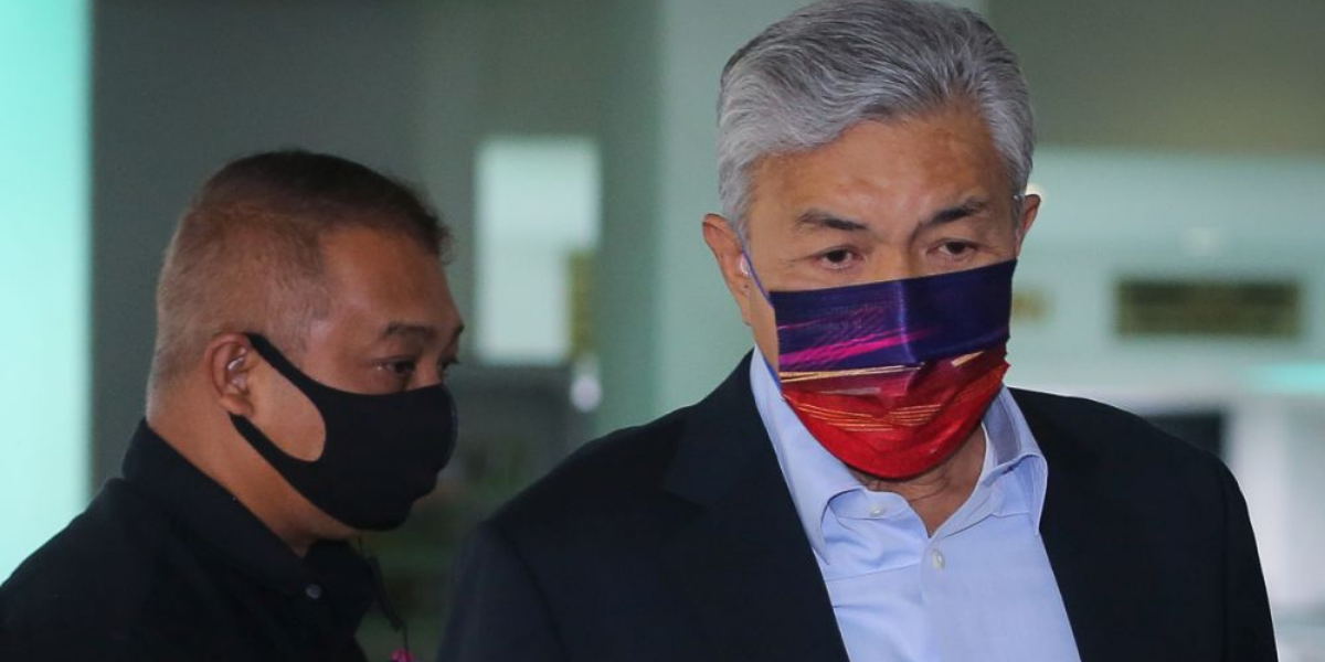 Zahid mempunyai ‘kekebalan’ untuk 46 daripada 47 pertuduhan setelah memberikan maklumat SPRM