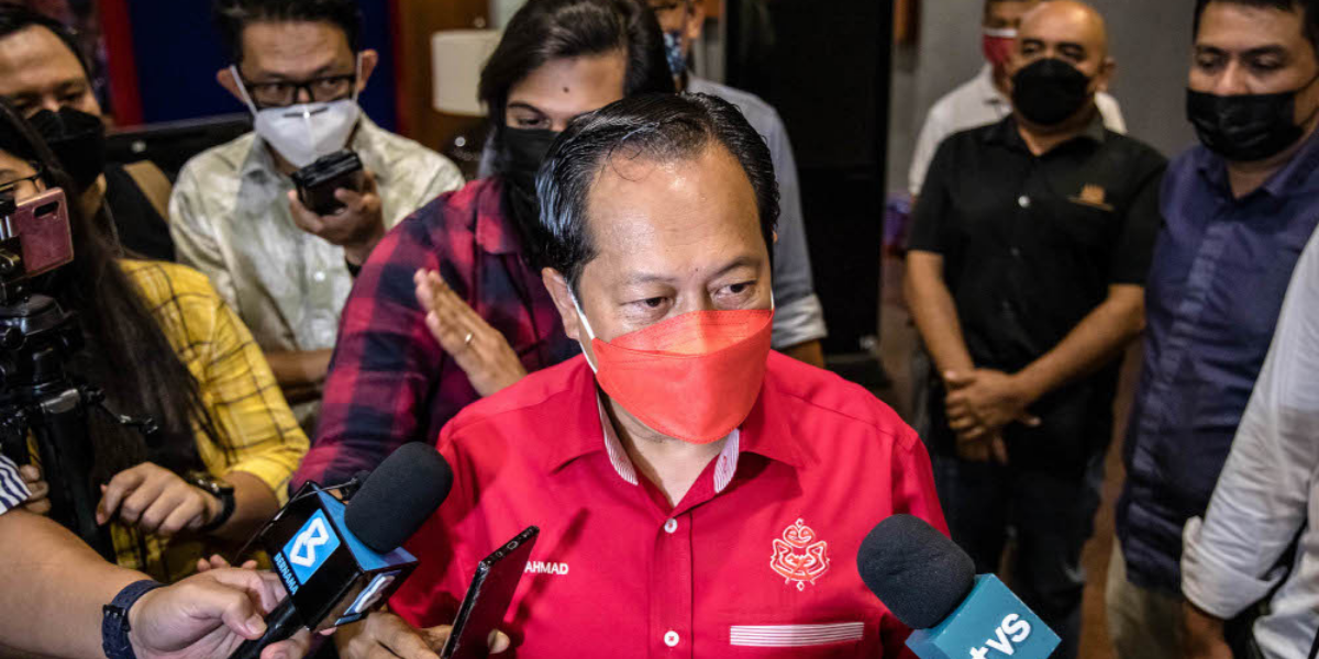 Majlis Tertinggi Umno menggelar keputusan Mahkamah Rayuan untuk mengekalkan sabitan SRC Najib sebagai ‘mengecewaka