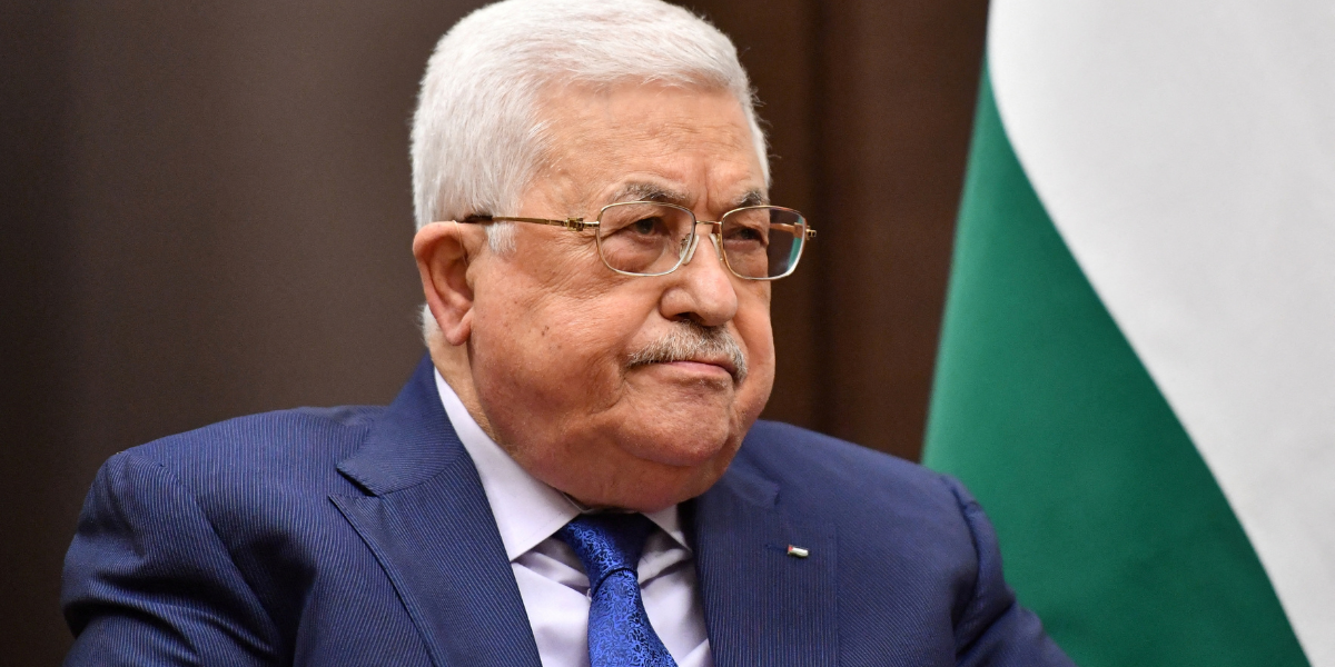 Presiden Palestin membuat lawatan ke Israel untuk perbincangan dengan ketua pertahanan