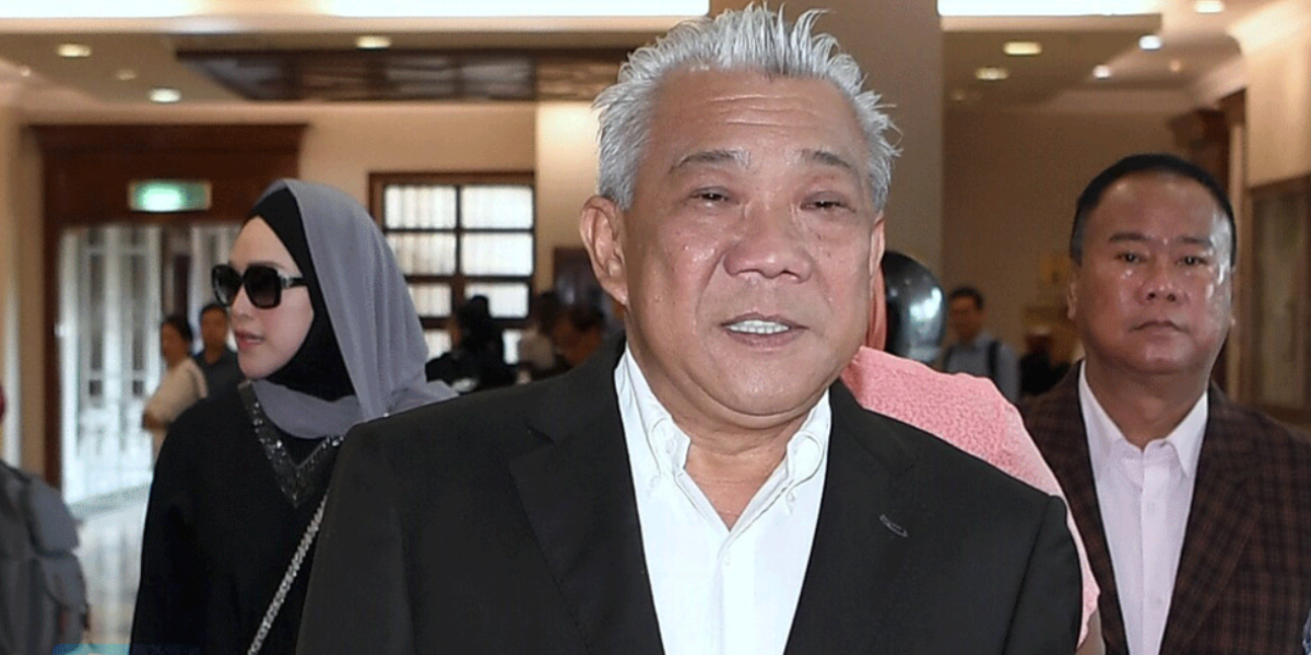 Saksi, Bung Moktar, isteri membincangkan pelaburan saham amanah Felcra bernilai RM150 juta