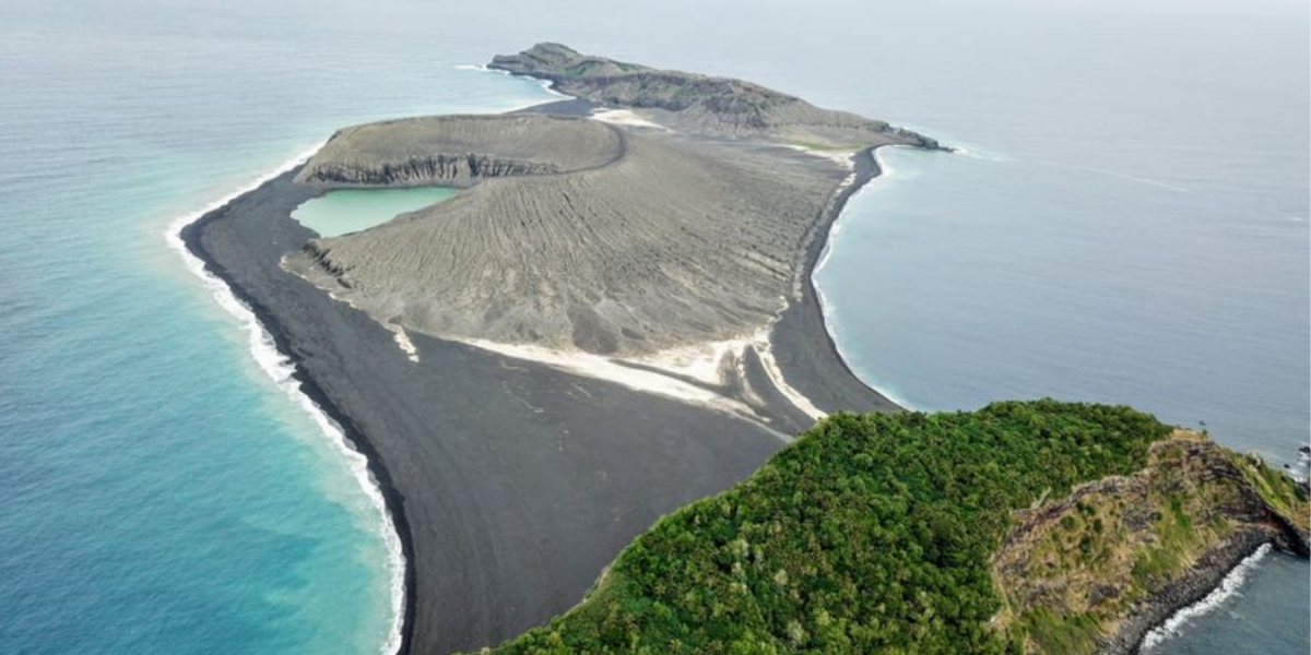 Tonga mungkin akan menghabiskan sebulan tanpa kabel internet