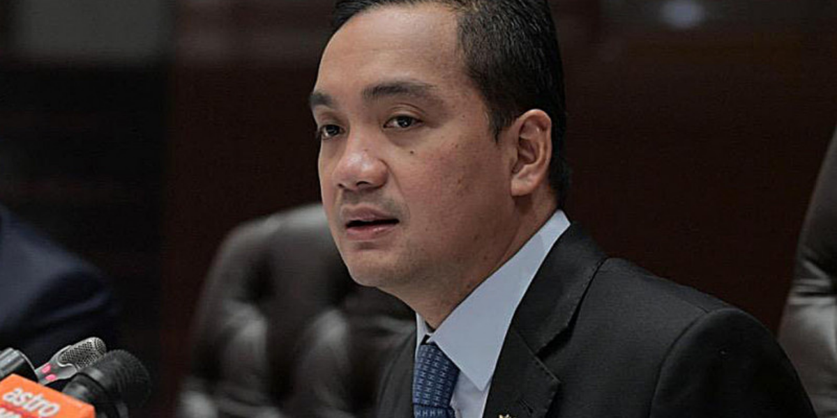 Onn Hafiz mengangkat sumpah sebagai MB Johor baharu