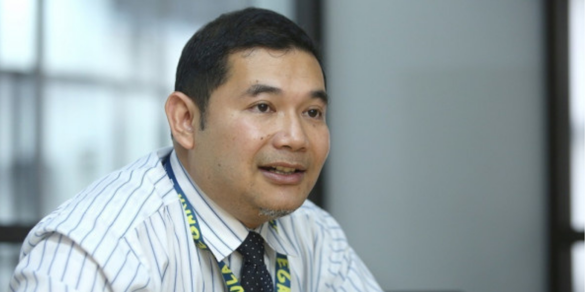 Rafizi Ramli dari PKR menawarkan diri untuk bertanding kerusi persekutuan pada PRU15