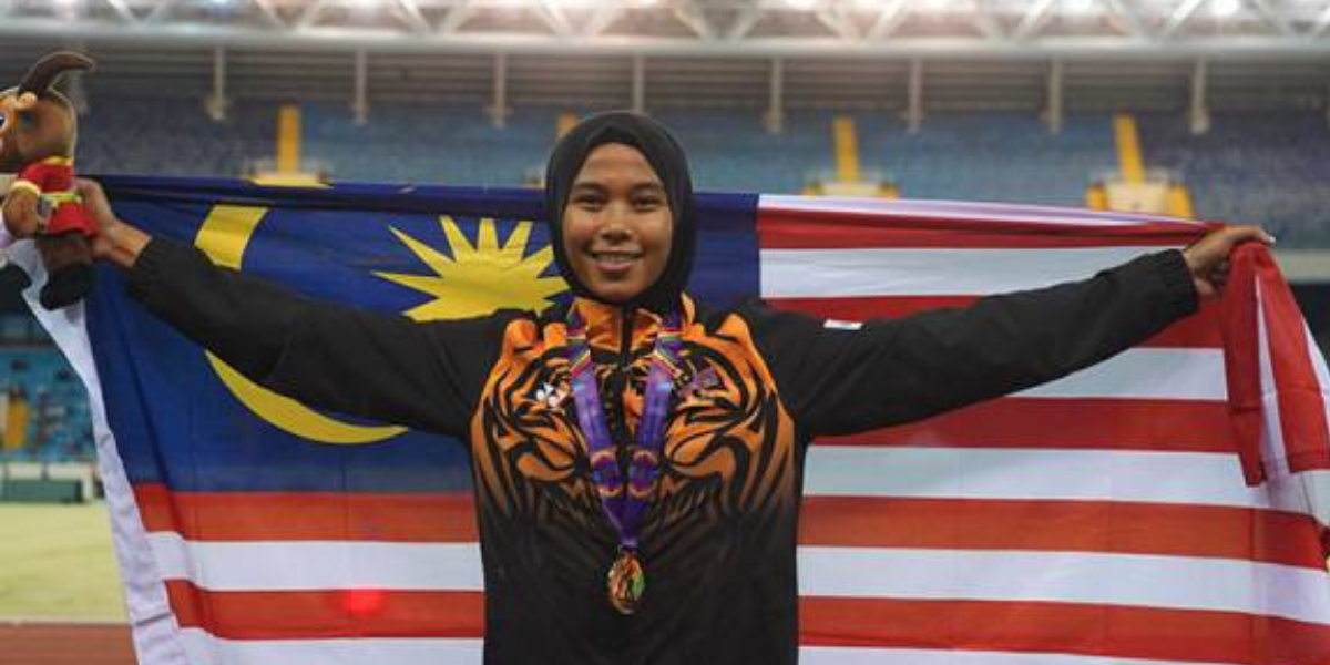 Nor Sarah memenangi emas lompat bergalah, kuartet 4x100m lelaki memecahkan rekod kebangsaan