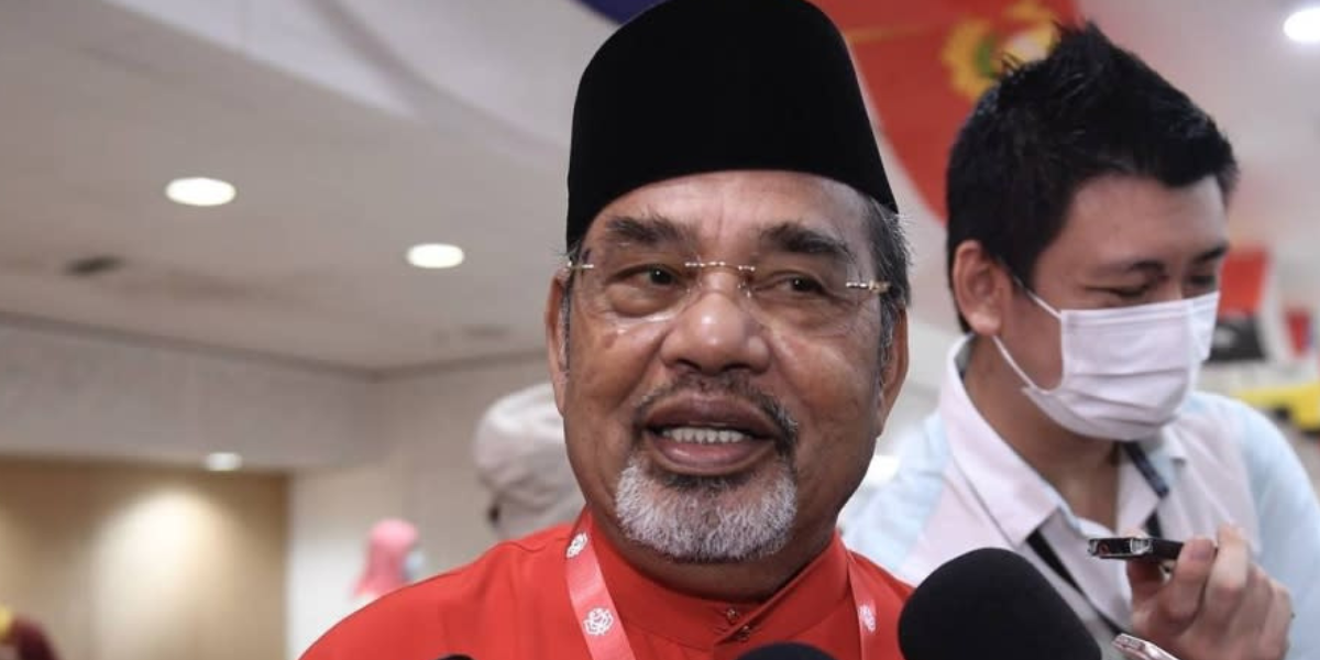 Laporan: Tajuddin boleh bertanding dalam PRU15 atas tiket PAS jika Umno tidak mahu dia