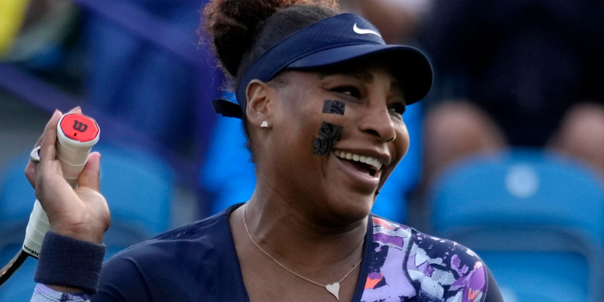Serena membuat pulangan kemenangan selepas tahun di beregu Eastbourne