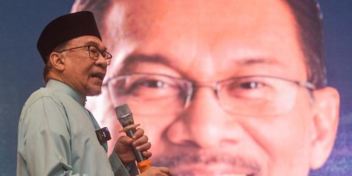 Anwar: Harga ayam melambung selama enam bulan, kenapa pasukan petugas ‘jihad’ baru dilancarkan minggu lepas?