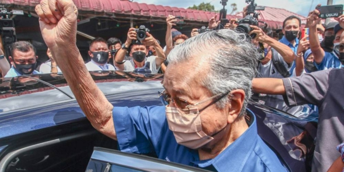 Lelaki pejuang mencalonkan Dr Mahathir menjadi PM buat kali ketiga, kata orang lain tidak boleh bandingkan