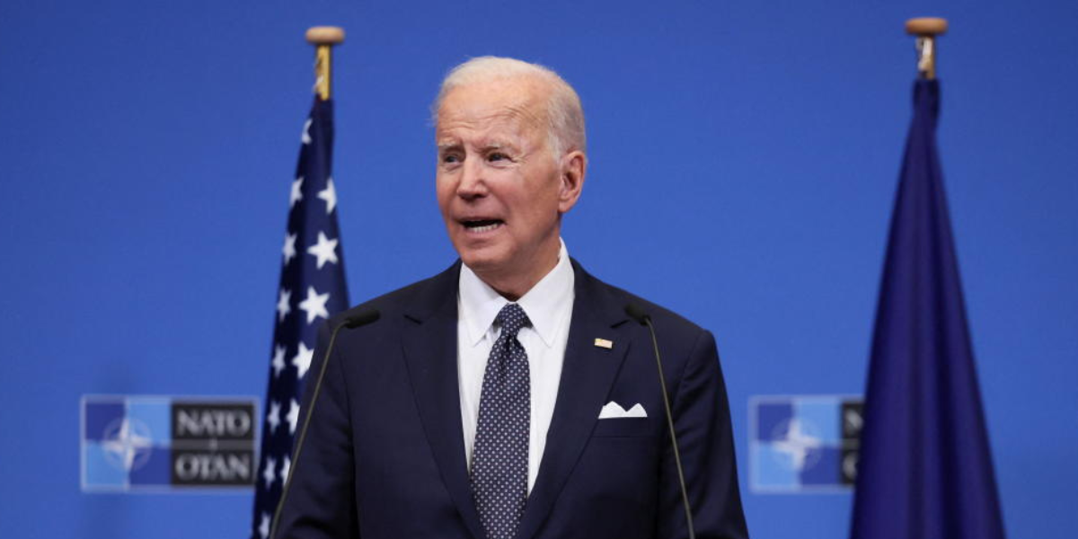 Mahkamah Agung AS membenarkan Biden menamatkan pemerintahan imigresen era Trump