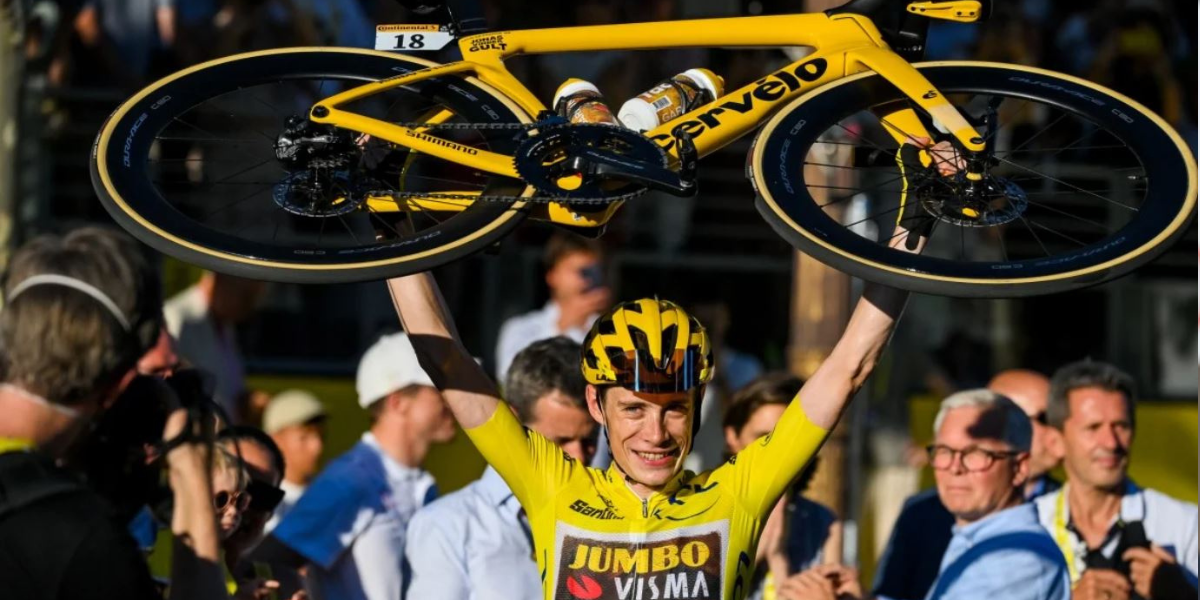 ‘Incredible’ Vingegaard memenangi Tour de France