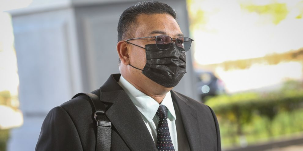 Kes penghinaan Lokman Adam kerana memanggil pegawai polis ‘bodoh’ ditangguhkan selepas timbalan pendakwa raya dijatuhkan kerana Covid-19