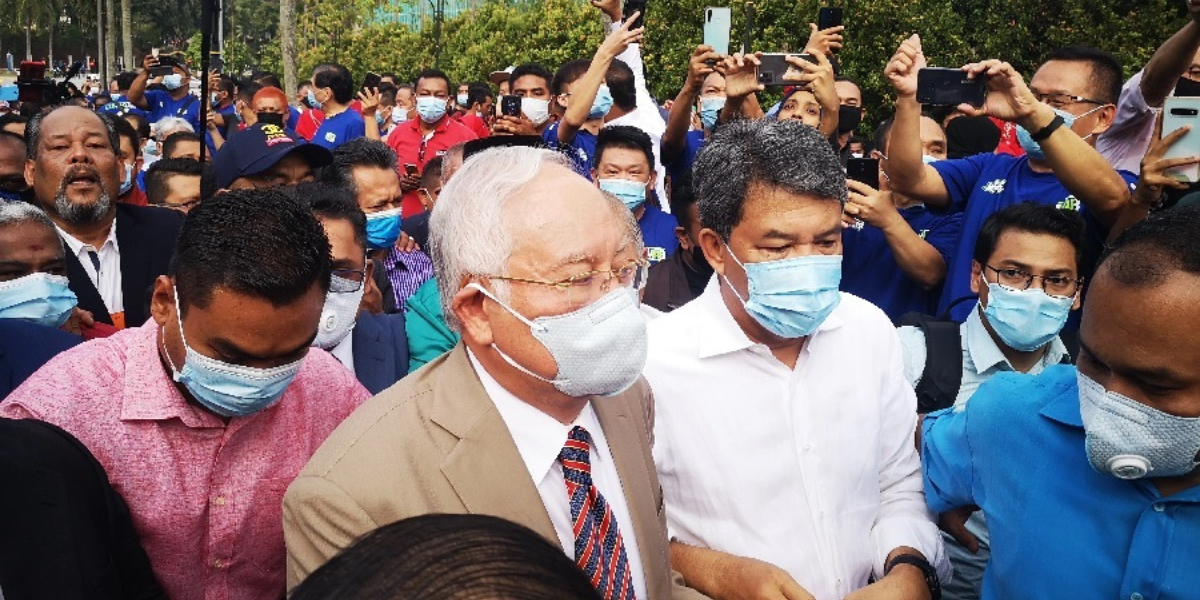 Penyiasat SPRM: Najib menggunakan kuasa sebagai PM untuk mengarahkan laporan audit 1MDB diubah, melindungi dirinya daripada tindakan sivil, jenayah