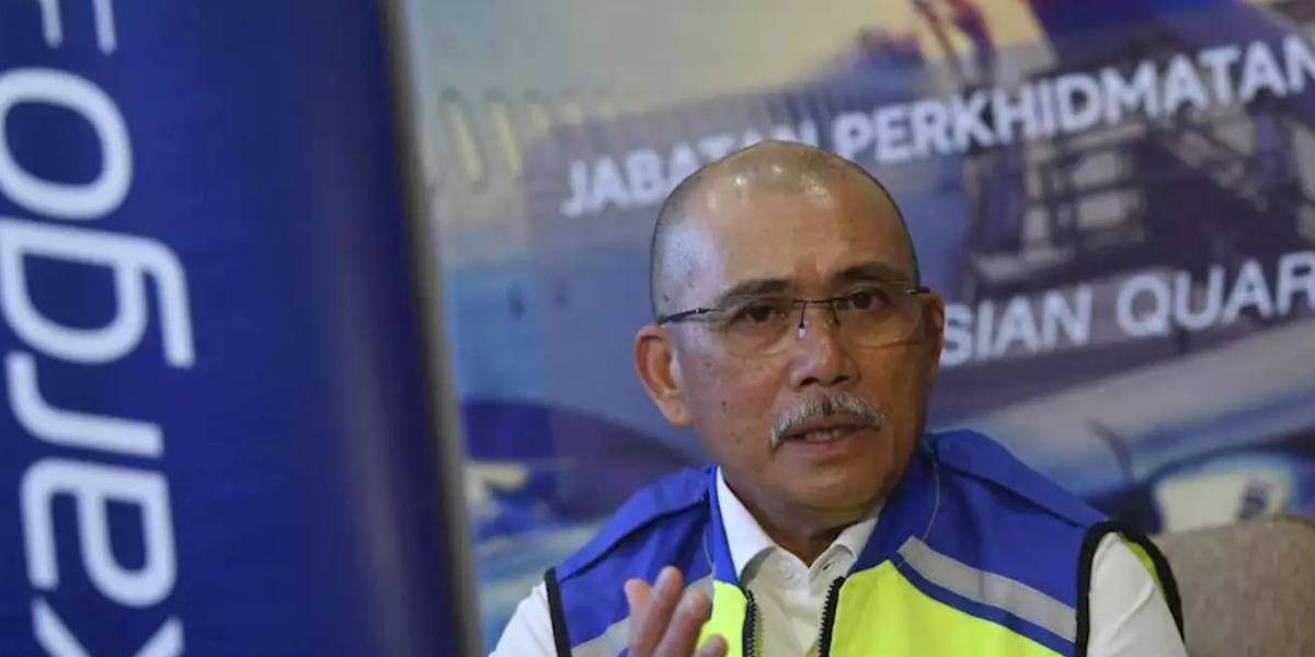 Selepas beberapa bulan kekurangan, menteri pertanian berkata Malaysia kini mempunyai lebihan bekalan ayam