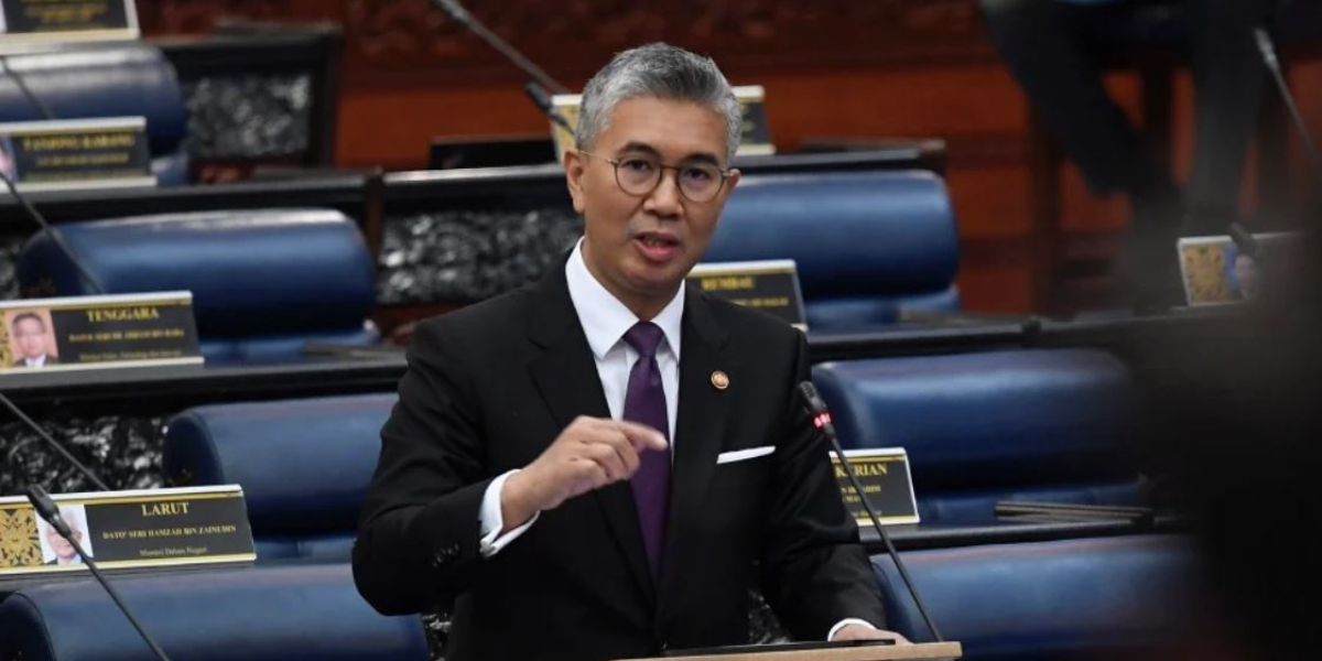Tengku Zafrul menegaskan tidak perlu menambat ringgit kepada dolar AS, berkata asas ekonomi yang kukuh akan menyokong nilai mata wang