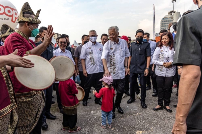 Setahun kemudian, penganalisis melihat PM Ismail Sabri secara senyap-senyap mengemudi negara ke arah yang betul