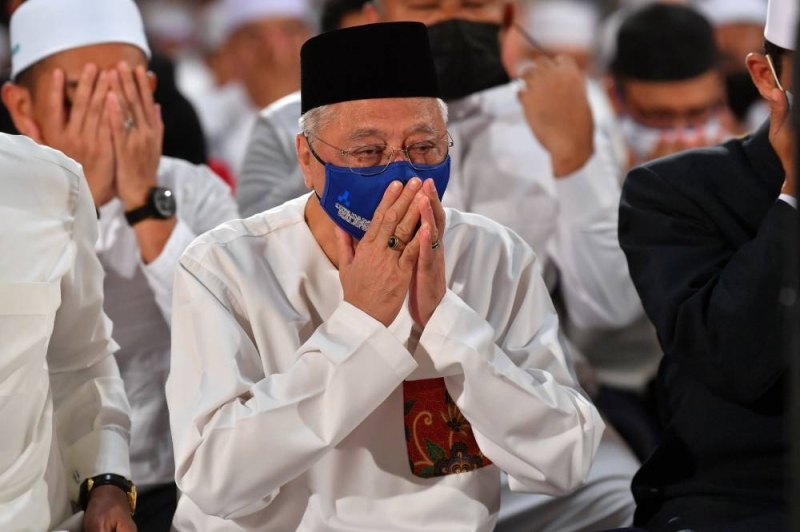 PM Ismail Sabri sertai ribuan jemaah dalam ‘solat hajat’ di Masjid Putra