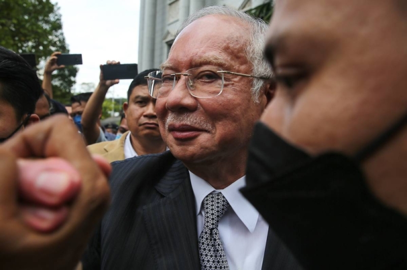 Najib gagal dalam rayuan terakhir SRC International, kerana Mahkamah Persekutuan mengekalkan sabitan dan hukuman