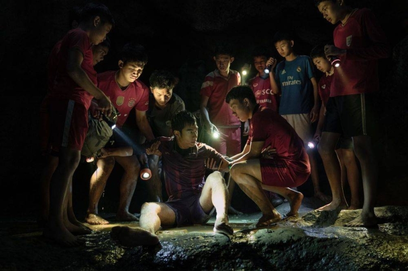 Gergasi penstriman memberi cahaya baharu pada penyelamatan gua budak Thai