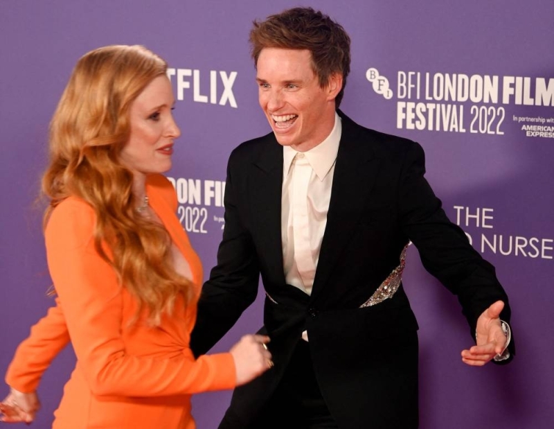 Jessica Chastain, Eddie Redmayne menceritakan kisah pembunuh bersiri dalam ‘The Good Nurse’