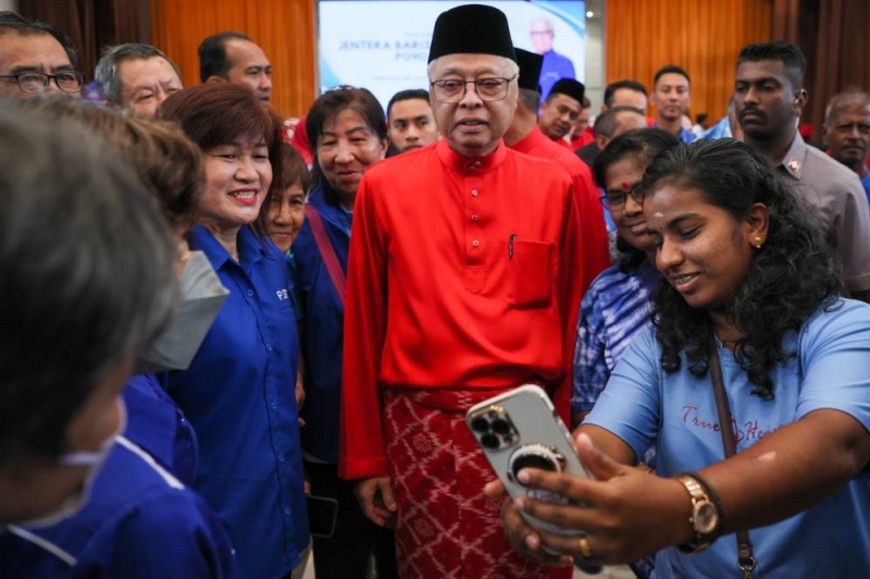 Ahmad Zahid: Ismail Sabri kekal sebagai calon PM Umno