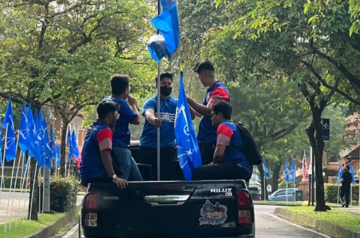 In Putrajaya, race to unseat ‘ketua kampung’ Ku Nan begins anew