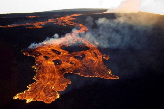 Gunung Berapi Terbesar di Dunia Meletus di Hawaii