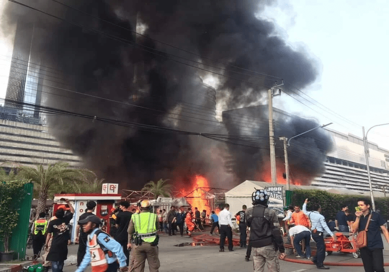 Pasar Terbuka Popular Bangkok, Jodd Fairs Terbakar: 120 Kedai Musnah, Seorang Cedera