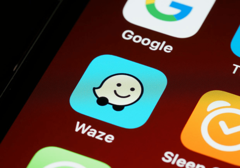 Kemas Kini Terbaru Waze: Amaran Bahaya Jalan Raya dan Penambahbaikan Pelaporan