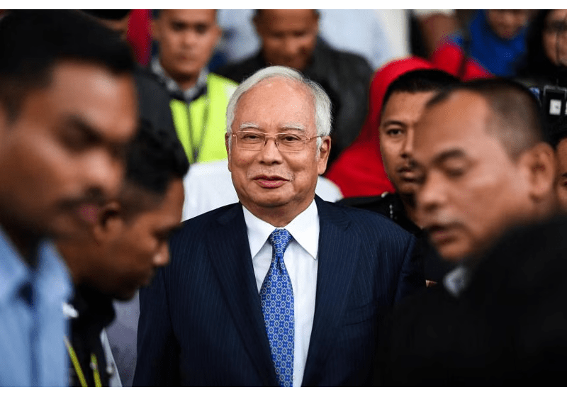 Kerajaan Perpaduan Mengalami Krisis Dalaman Selepas Mengurangkan Hukuman Penjara ke atas Najib
