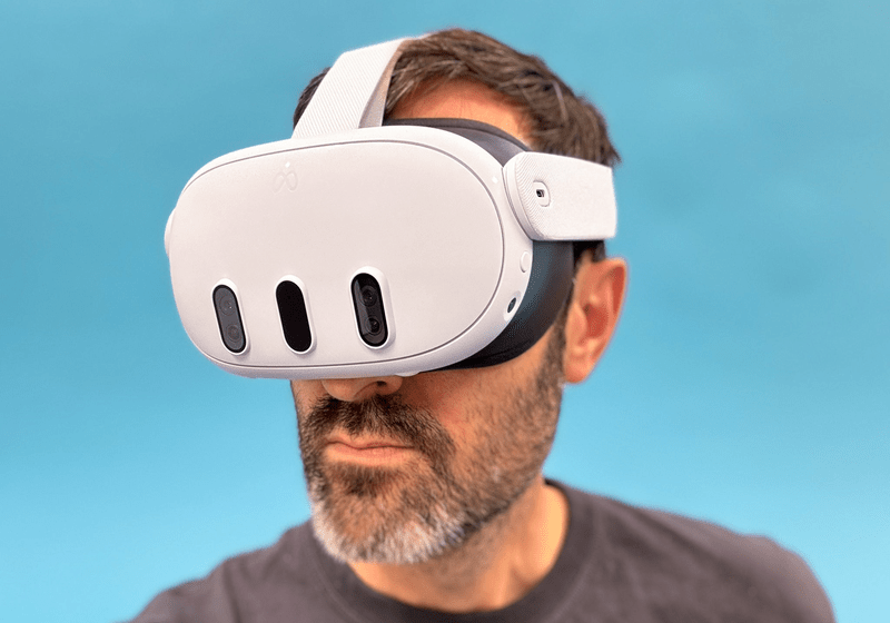 TOP 6 VR Headset Terbaik pada Tahun 2024