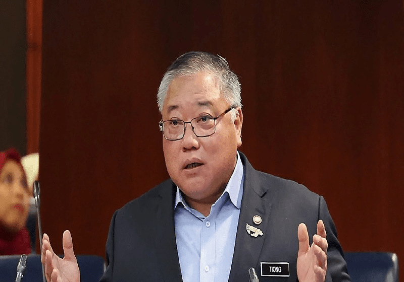 Dewan Rakyat: Penguasaan Bahasa Melayu Menteri Pelancongan Dipertikai Pembangkang