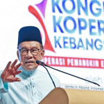 Anwar Ibrahim Umum RM6 Juta untuk Angkasa Perkasa Koperasi Seluruh Malaysia
