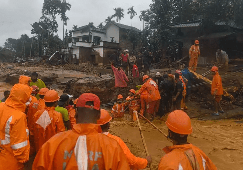 Tanah Runtuh di Wayanad: 45 Terbunuh, Berpuluh-Puluh Lagi Masih Terperangkap di Kerala