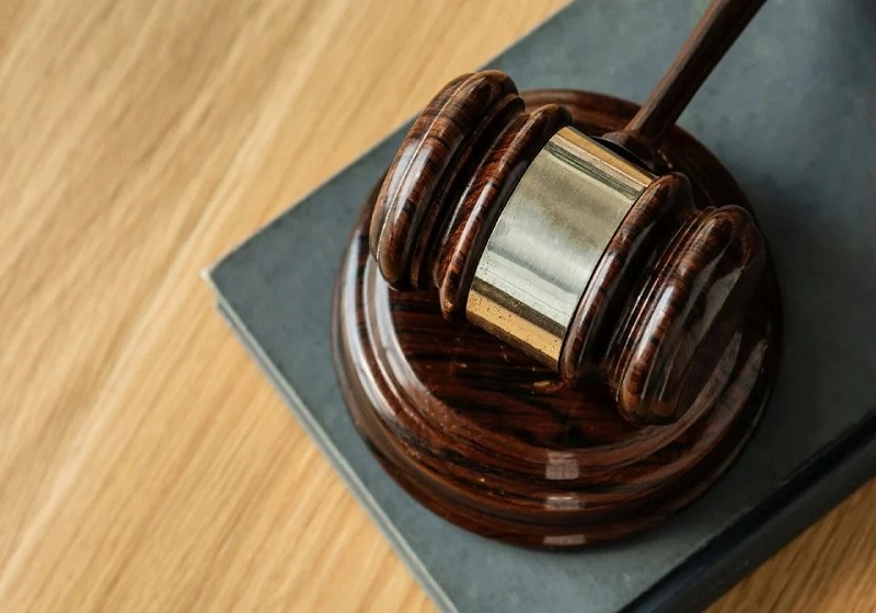 Persana Avril Dikenakan Waran Tangkap Berhubung Sijil Nikah Palsu Kerabat Diraja