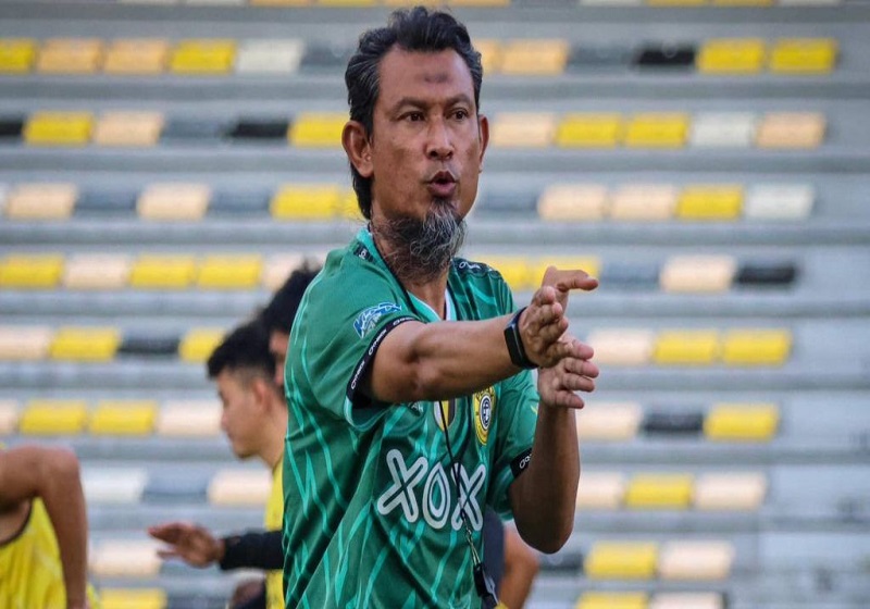 Yusri Che Lah Jurulatih Baharu Imigresen FC?