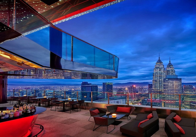 TOP 5 Rooftop Bar Paling Best di Kuala Lumpur 2025 (Wajib Singgah!)