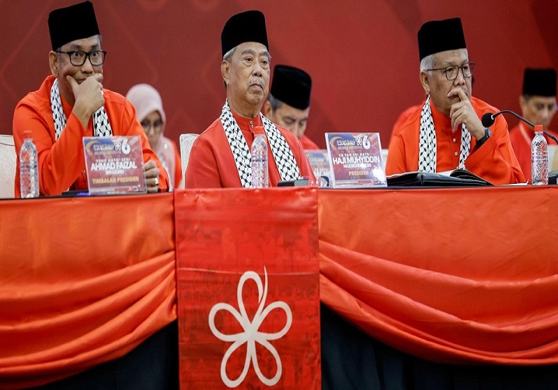 Tiga Ketua Bahagian BERSATU Kena Pecat Sebab SD?