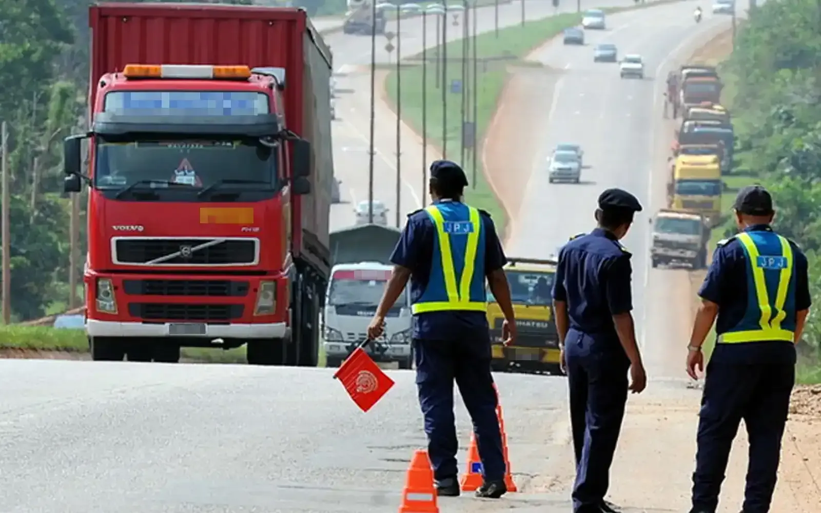 diskaun saman kenderaan asing