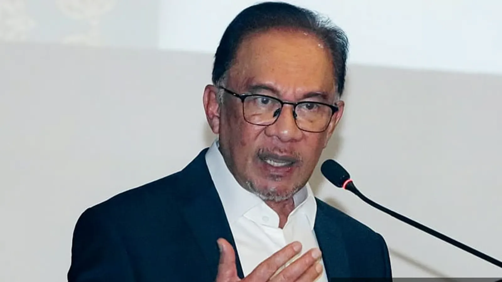 pegawai tertinggi badan penguat kuasa