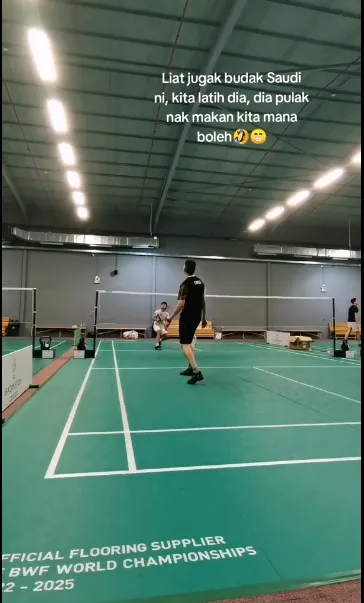 latihan badminton arab saudi