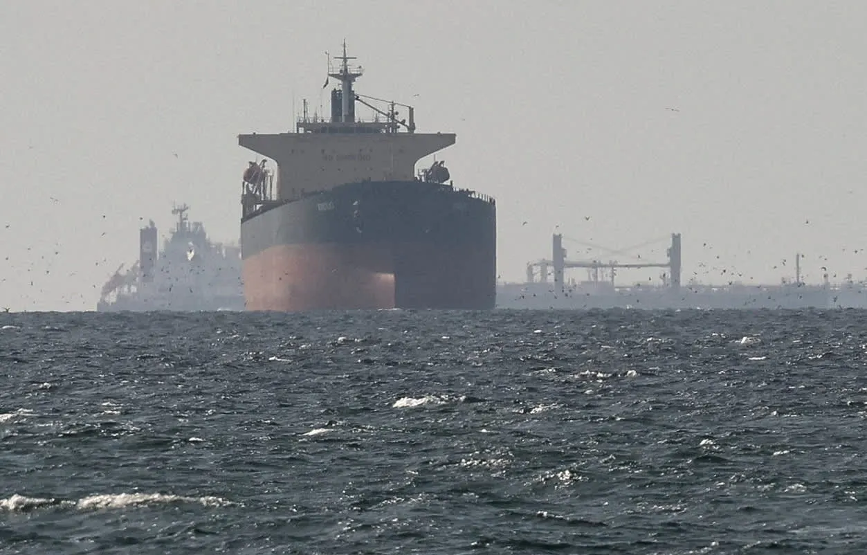 Lebih 350 Kapal Terkandas di Selat Hormuz, Tunggu Kebenaran Iran