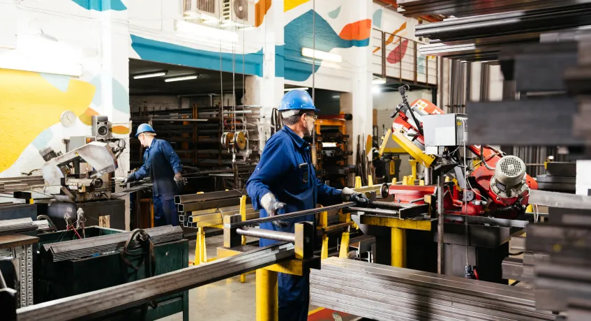 Apa Itu Proses Manufaktur & Tahap-Tahapnya