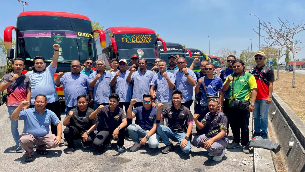 Pengusaha Bas Persiaran Tertekan Kos Naik 100%